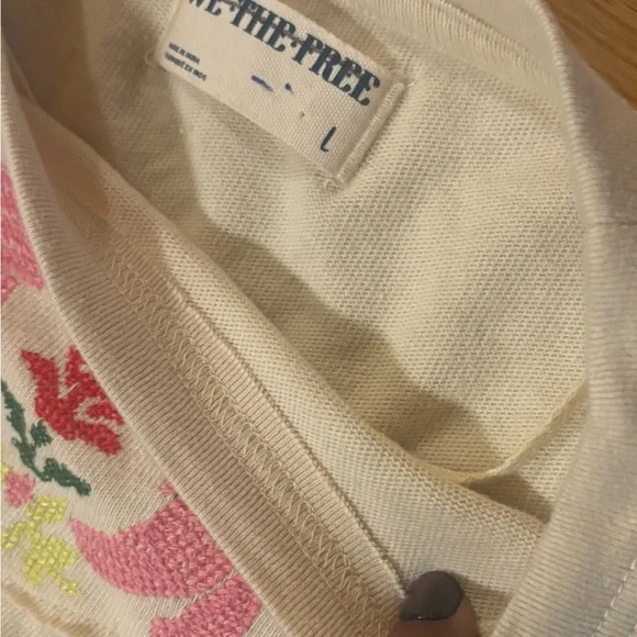 Free People All My Heart Embroidered Tee Size We The Free - Picture 10 of 14